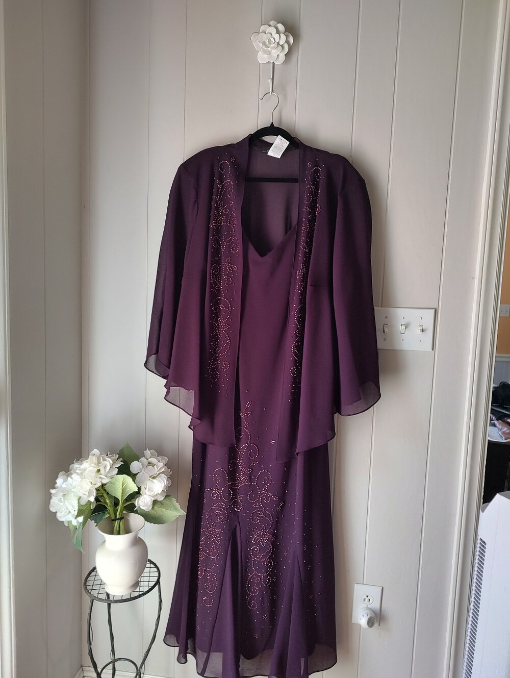 RM Richards Plum Purple Beaded Sleeveless Gown Dress Jacket Set- 24W